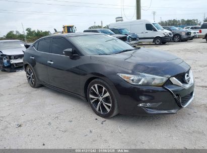 Photo NISSAN maxima 3.5 sl.