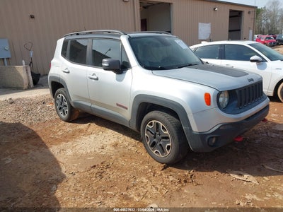 Photo JEEP renegade trailhawk 4x4.