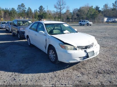 Photo TOYOTA camry le.