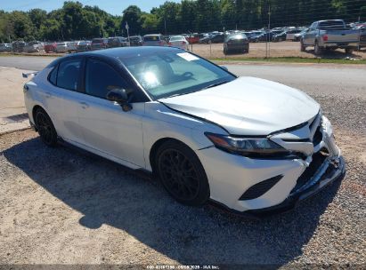 Photo TOYOTA camry trd v6.