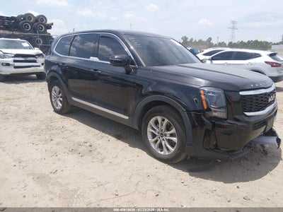 Photo KIA telluride lx.