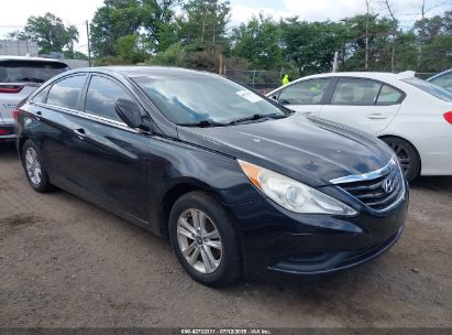 Photo HYUNDAI sonata gls.