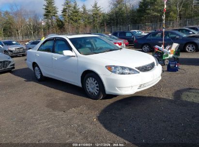 Photo TOYOTA camry le.