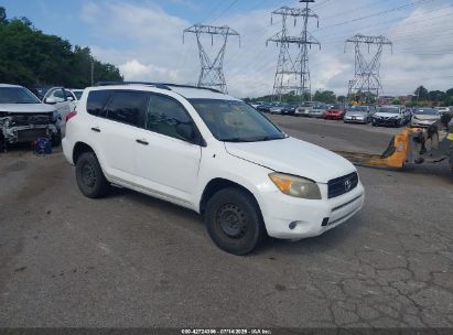 Photo TOYOTA rav4  .