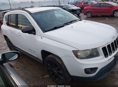 Photo JEEP compass latitude.
