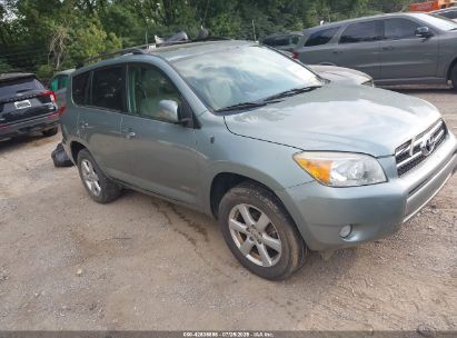 Photo TOYOTA rav4 limited.
