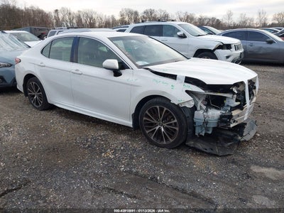 Photo TOYOTA camry se.