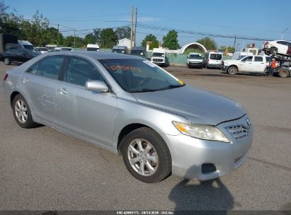 Photo TOYOTA camry le v6.