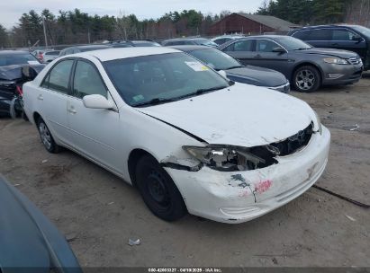 Photo TOYOTA camry le.