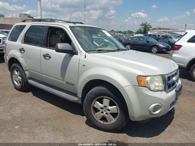 Photo FORD escape xlt.