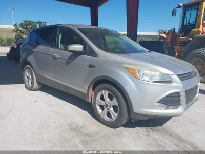 Photo FORD escape se.