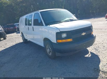 Photo CHEVROLET express 3500 work van.