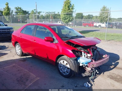 Photo TOYOTA yaris  .
