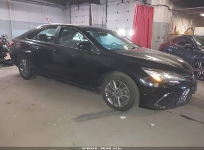 Photo TOYOTA camry se.
