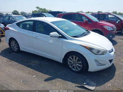 Photo HYUNDAI elantra se.