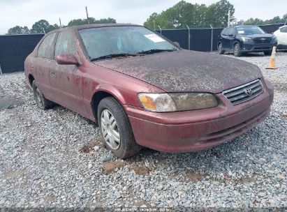 Photo TOYOTA camry le.