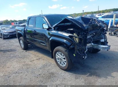 Photo TOYOTA tacoma sr5 4wd.