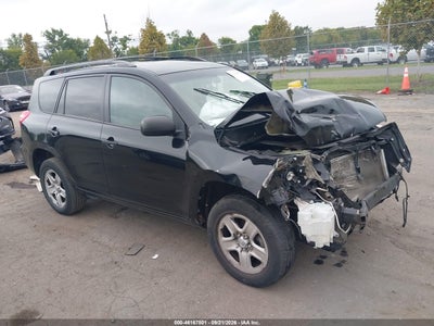 Photo TOYOTA rav4  .