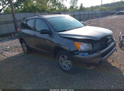 Photo TOYOTA rav4 base v6.