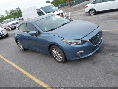 Photo MAZDA mazda3 i grand touring.