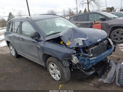 Photo JEEP compass sport fwd.