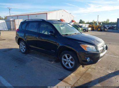 Photo TOYOTA rav4 limited.