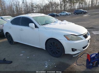 Photo LEXUS is 250  .