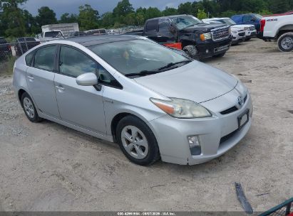 Photo TOYOTA prius three.