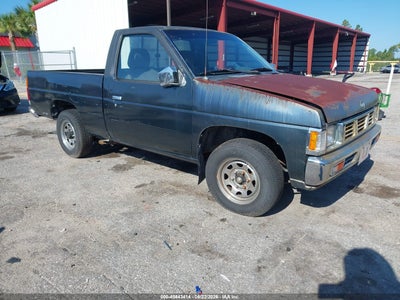 Photo NISSAN truck xe.