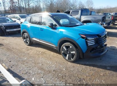 Photo NISSAN kicks sr fwd.