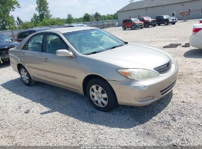Photo TOYOTA camry le.