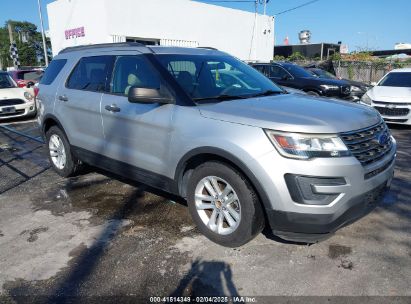 Photo FORD explorer  .