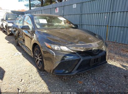 Photo TOYOTA camry se.
