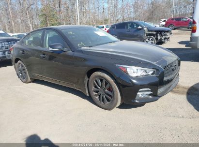 Photo INFINITI q50  .