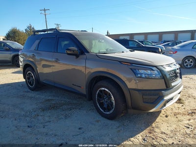 Photo NISSAN pathfinder rock creek 4wd.
