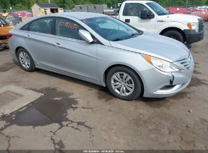 Photo HYUNDAI sonata gls.