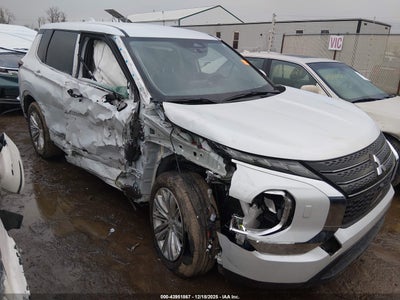 Photo MITSUBISHI outlander es 2.5 s-awc.