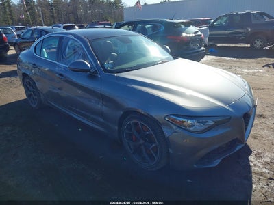Photo ALFA ROMEO giulia ti awd.