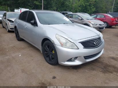 Photo INFINITI g37x  .