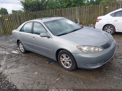 Photo TOYOTA camry le v6.