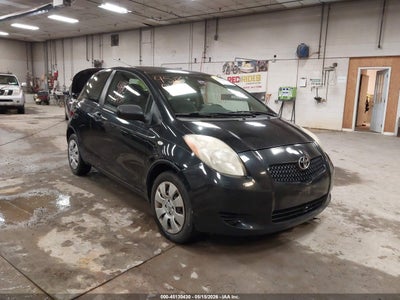 Photo TOYOTA yaris  .