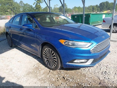 Photo FORD fusion hybrid titanium.