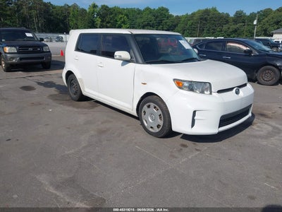 Photo SCION xb  .