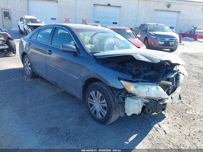 Photo TOYOTA camry le.