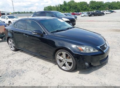 Photo LEXUS is 250  .