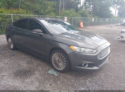 Photo FORD fusion titanium.