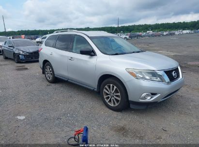 Photo NISSAN pathfinder sv.