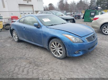 Photo INFINITI g37x  .