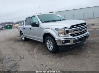 Photo FORD f-150 xlt.