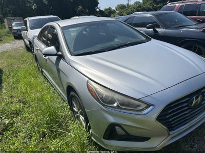 Photo HYUNDAI sonata se.